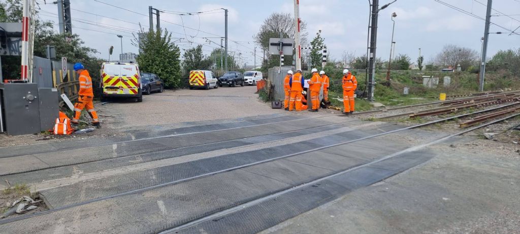 Mitre Bridge Level Crossing URX Survey & Design